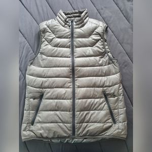 Eddie Bauer/First Ascent Puffy/Puffer Vest